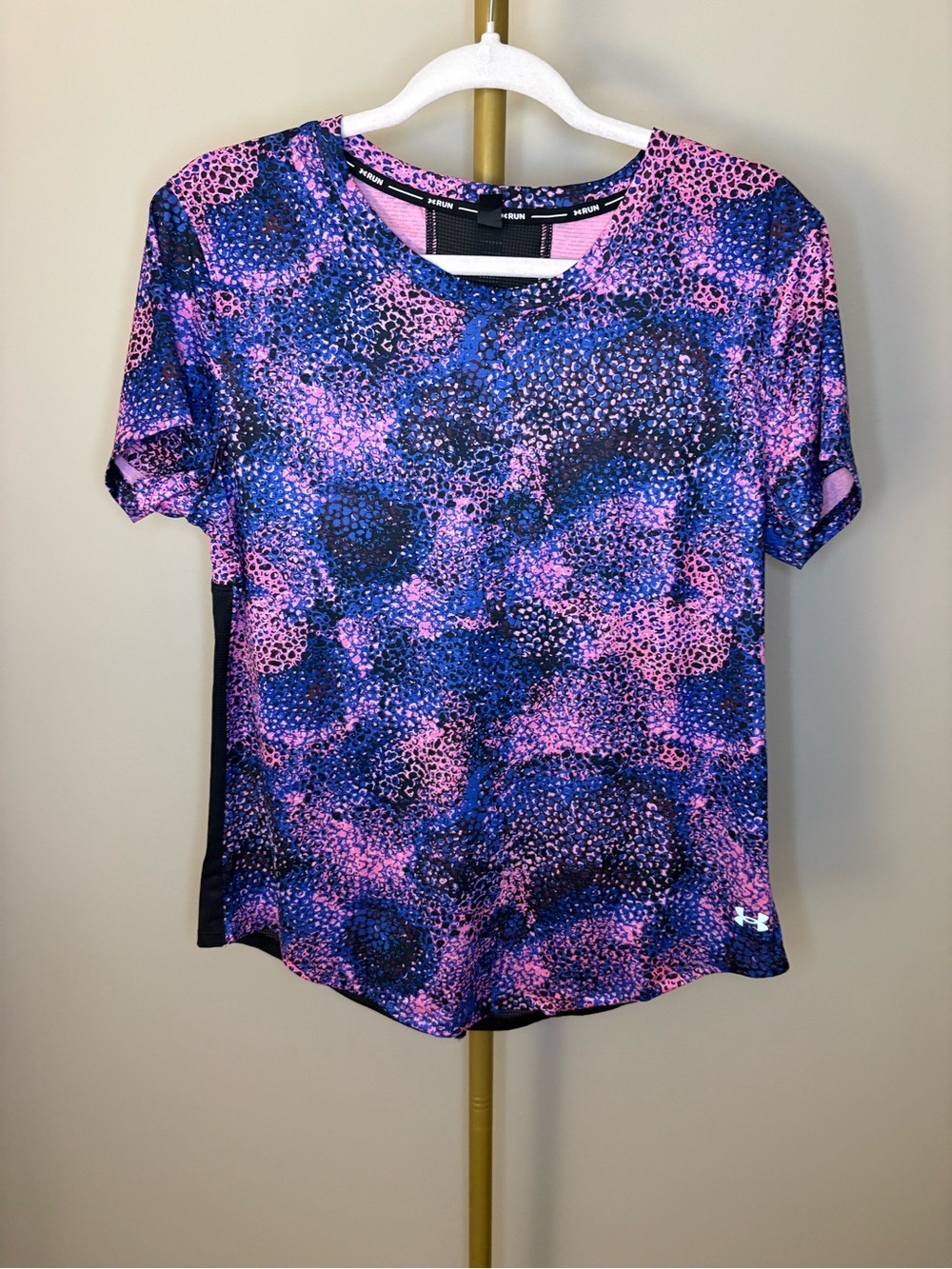 Under Armour Women's Printed Athletic Running Tee Pink Purple Speckle